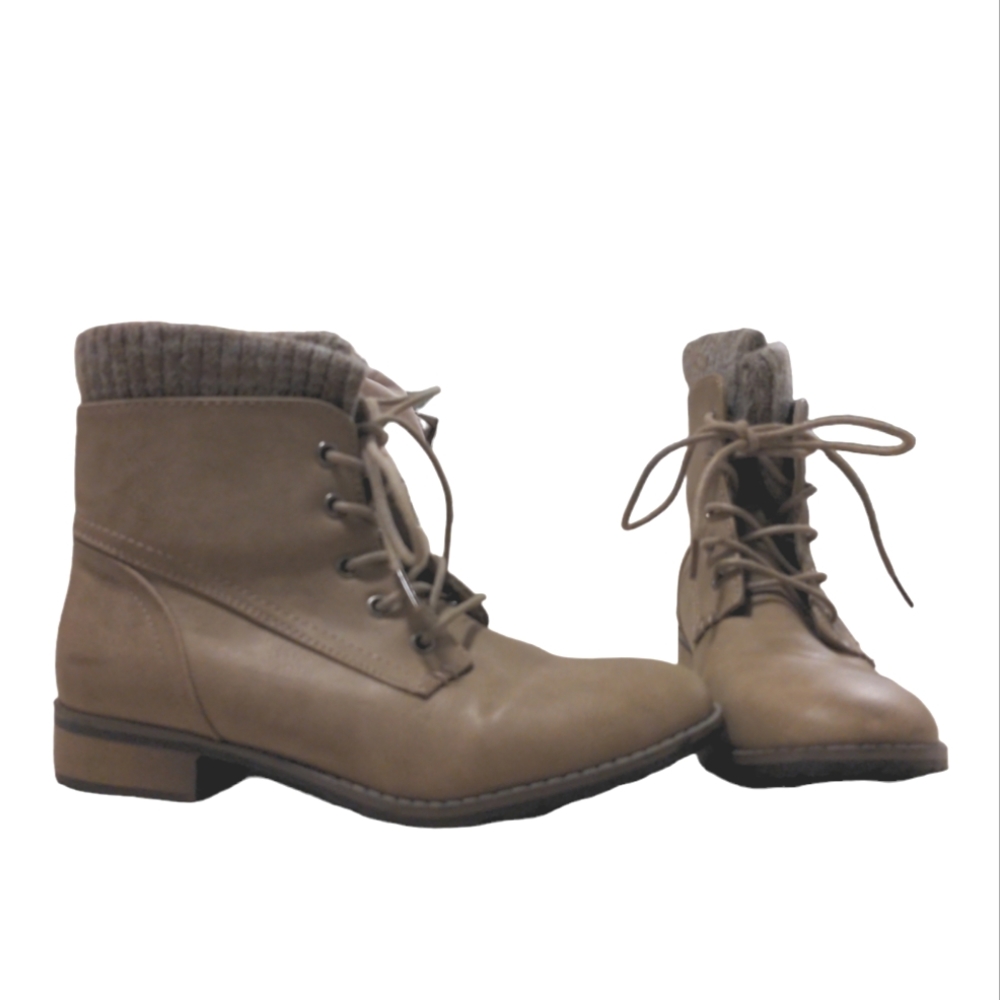 Tan combat boots